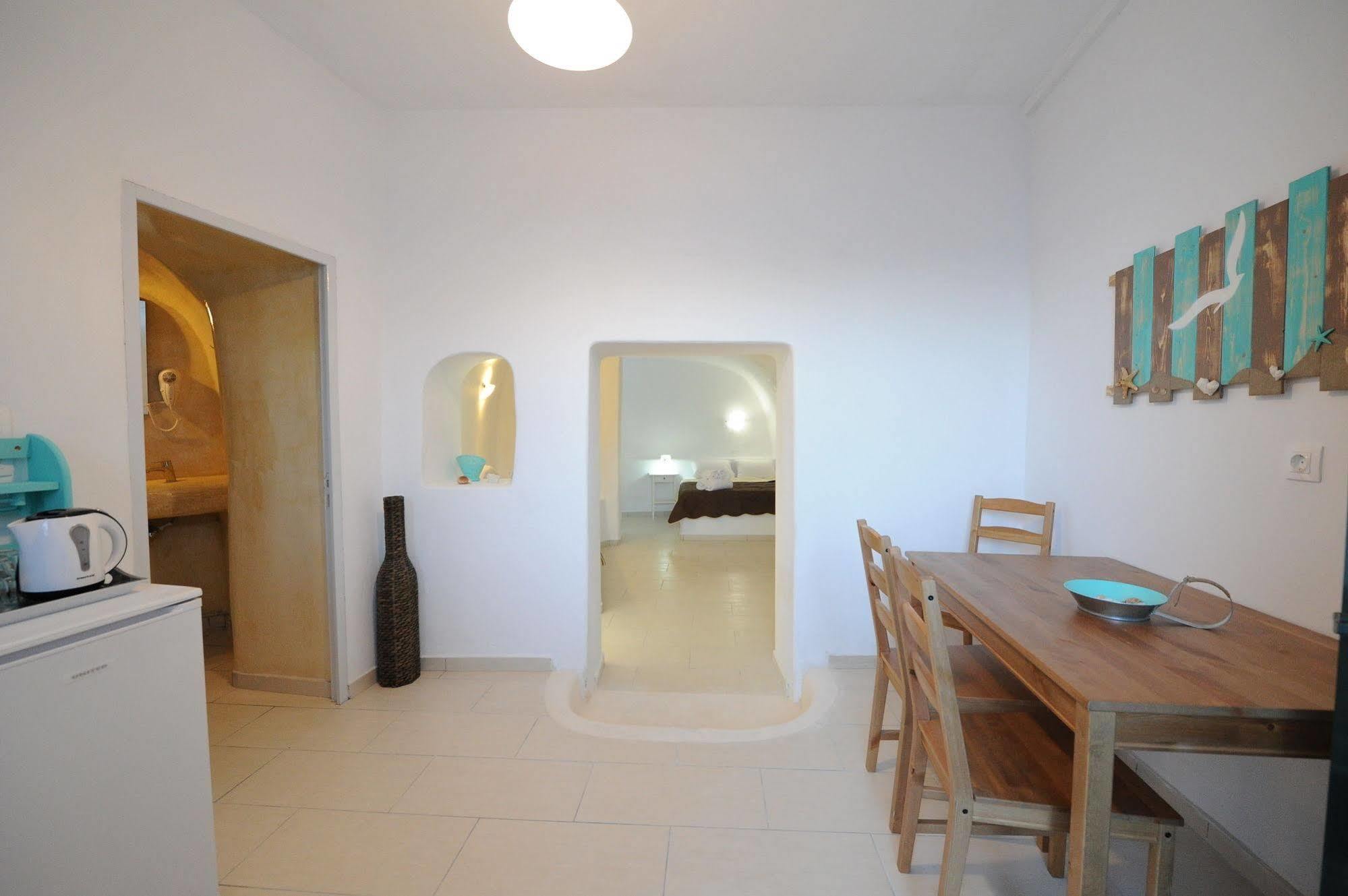 Manias Fira Residences Zewnętrze zdjęcie